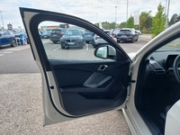 BMW (F70) 120 170CH M SPORT DESIGN DKG7