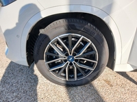 BMW (U11) IX1 EDRIVE 20 204CH M SPORT BVA