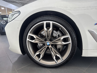 BMW Touring 540d TwinPower Turbo xDrive 340 ch BVA8 M Sport