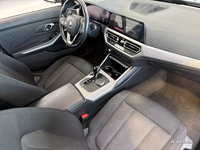 BMW Touring 318d 150 ch BVA8 Business Design