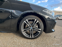 BMW (F40) 118I 136CH M SPORT DKG7