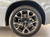 BMW (G45) 30E XDRIVE 299 M SPORT BVA8