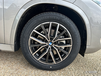 BMW (U11) XDRIVE 25E 245 M SPORT DKG7