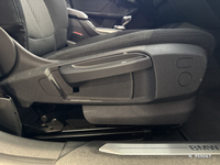 BMW (F40) 118I 140 BUSINESS DESIGN DKG7