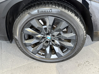 BMW (G09) XM 4.4 V8 653