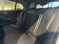 BMW BMW  ( F40) 118D 150 CH BUSINESS DESIGN BVA8