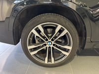 BMW (F86) X6 M50DA 381