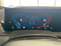 BMW (G09) XM LABEL RED 4.4 V8 748