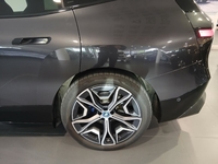 BMW (I20) IX XDRIVE50 523